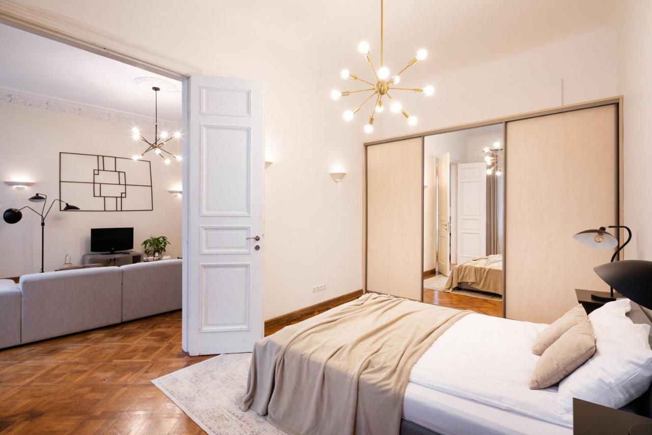 Old Riga Modern And Spacious 2 Bedroom Apartment ภายนอก รูปภาพ