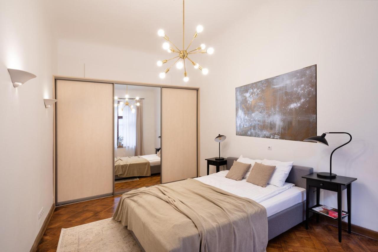 Old Riga Modern And Spacious 2 Bedroom Apartment ภายนอก รูปภาพ